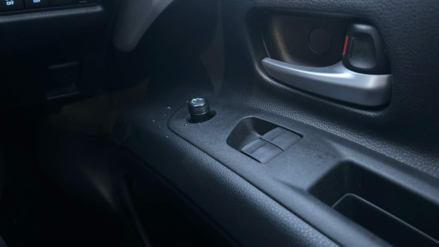 Used Toyota Aygo X 2025 for sale - 76782514: Photo 25