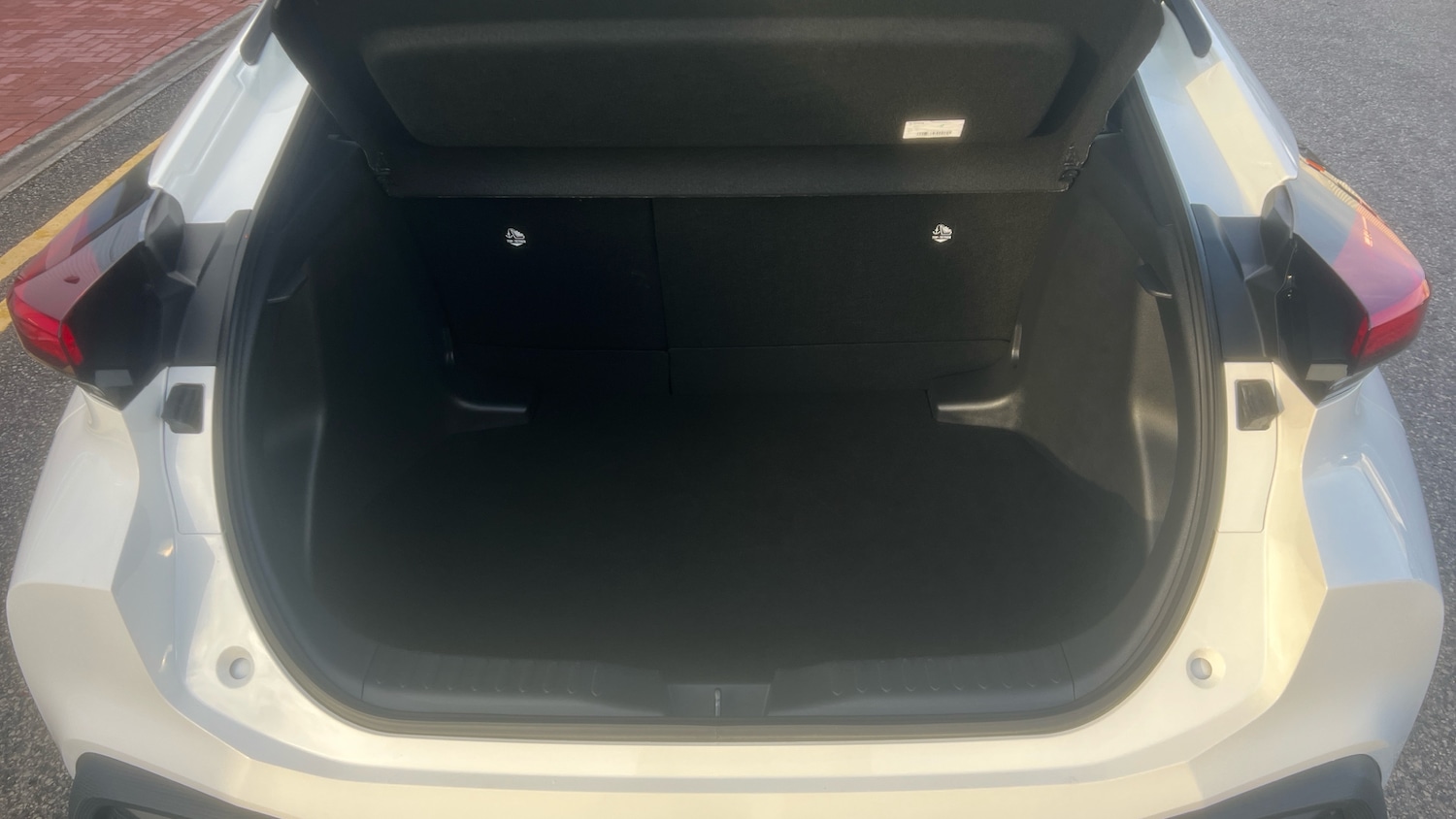 Used Toyota C-HR 2024 for sale - 77180638: Photo 14