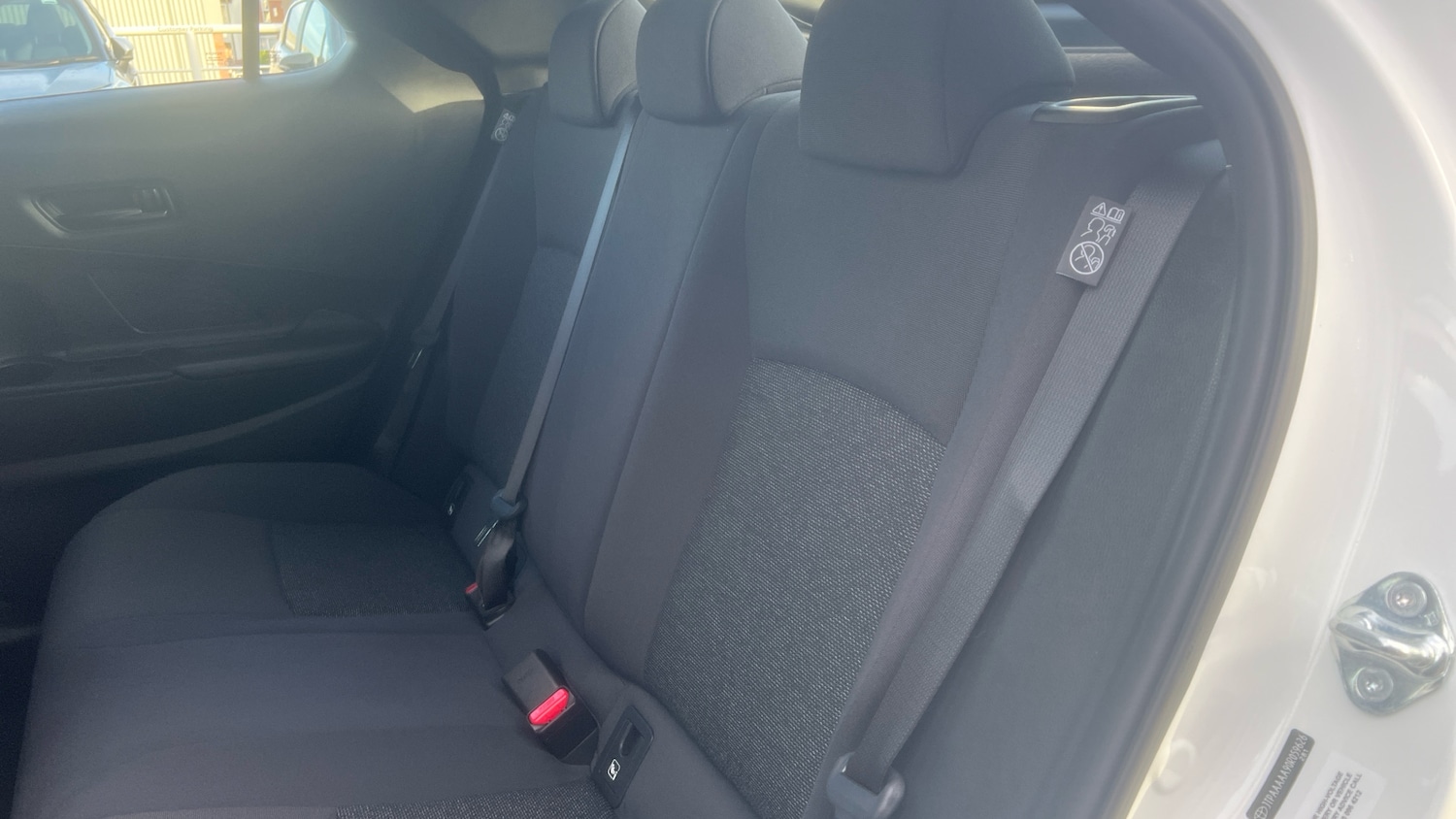 Used Toyota C-HR 2024 for sale - 77180638: Photo 35