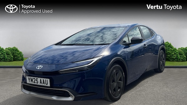 Used Toyota Prius 2025 for sale - 76263737: Photo 3