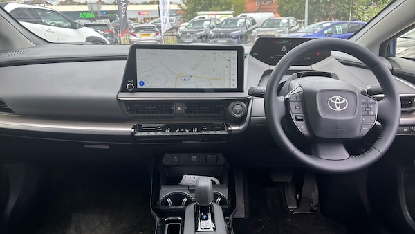 Used Toyota Prius 2025 for sale - 76263737: Photo 5