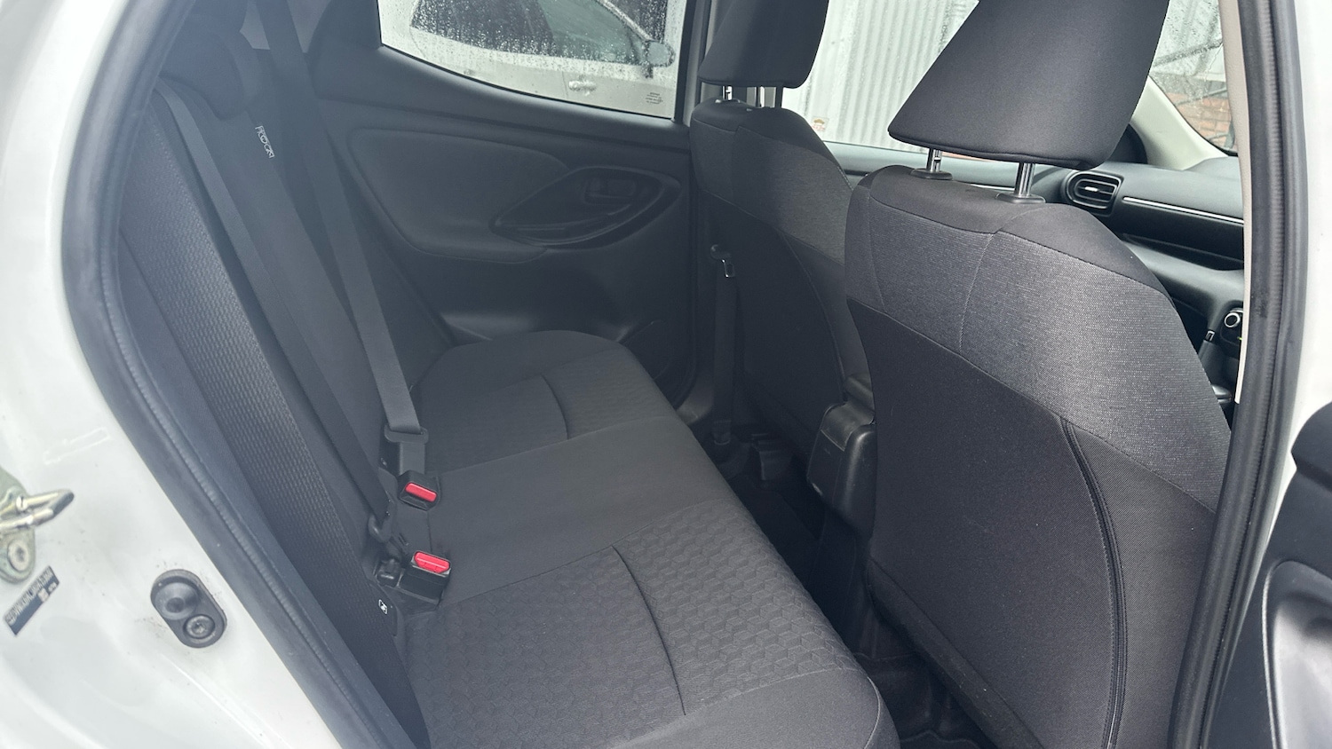 Used Toyota Yaris 2021 for sale - 77619720: Photo 12