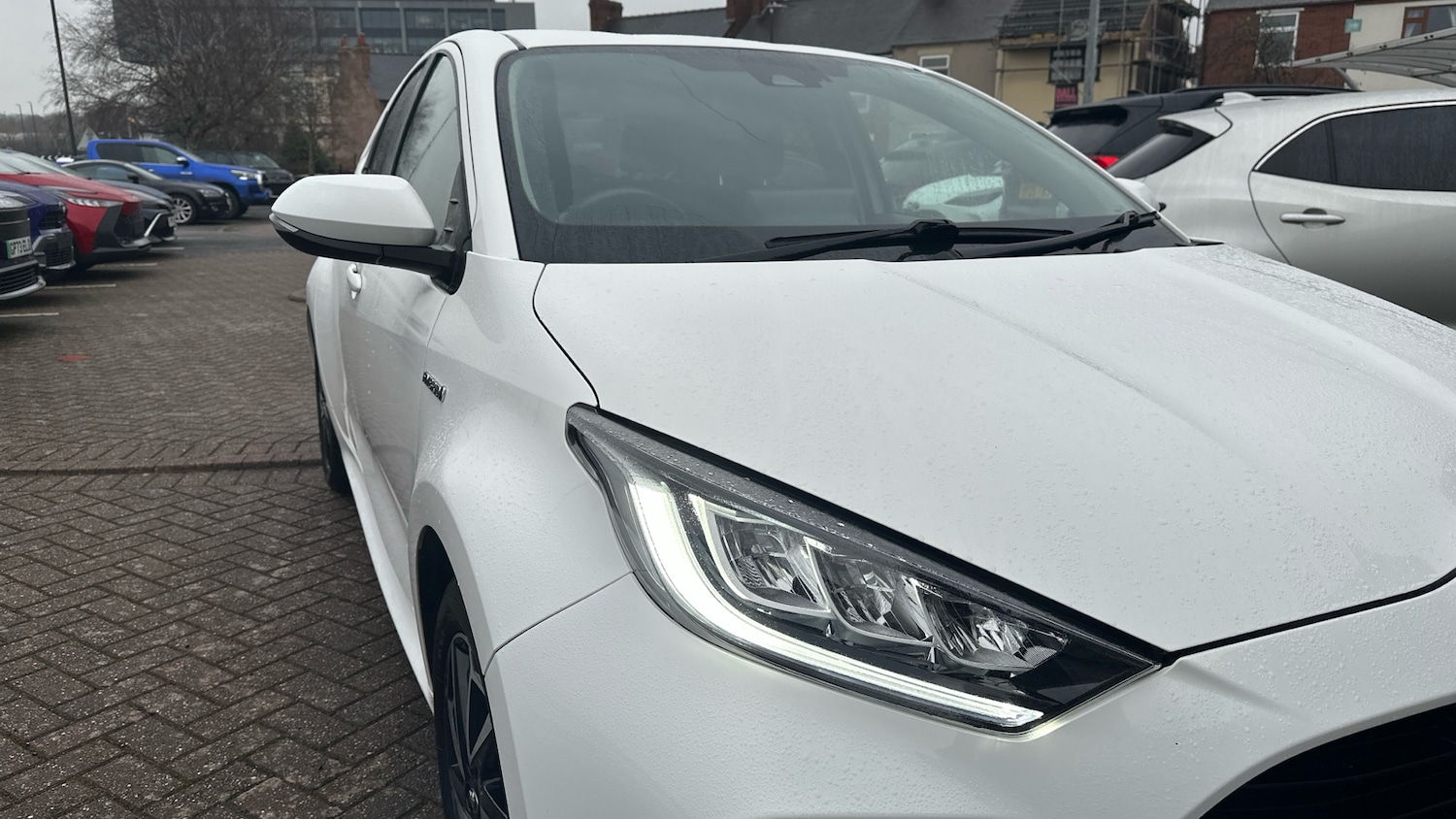 Used Toyota Yaris 2021 for sale - 77619720: Photo 37