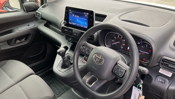 Used Toyota ProAce 2023 for sale - 76265903: Photo 6