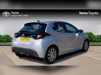 Used Toyota Yaris 2023 for sale - 78344391: Photo