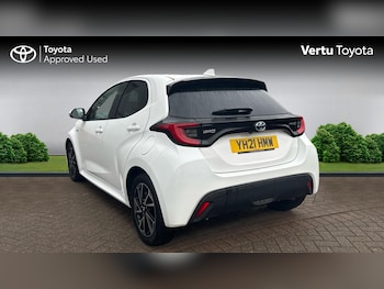 Used Toyota Yaris 2021 for sale - 78225411: Photo