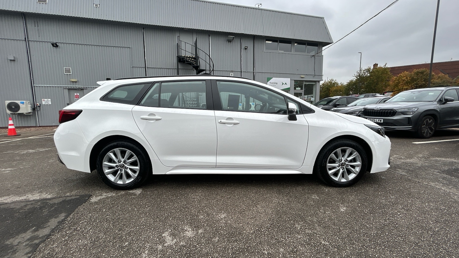 Used Toyota Corolla 2024 for sale - 76253081: Photo 16