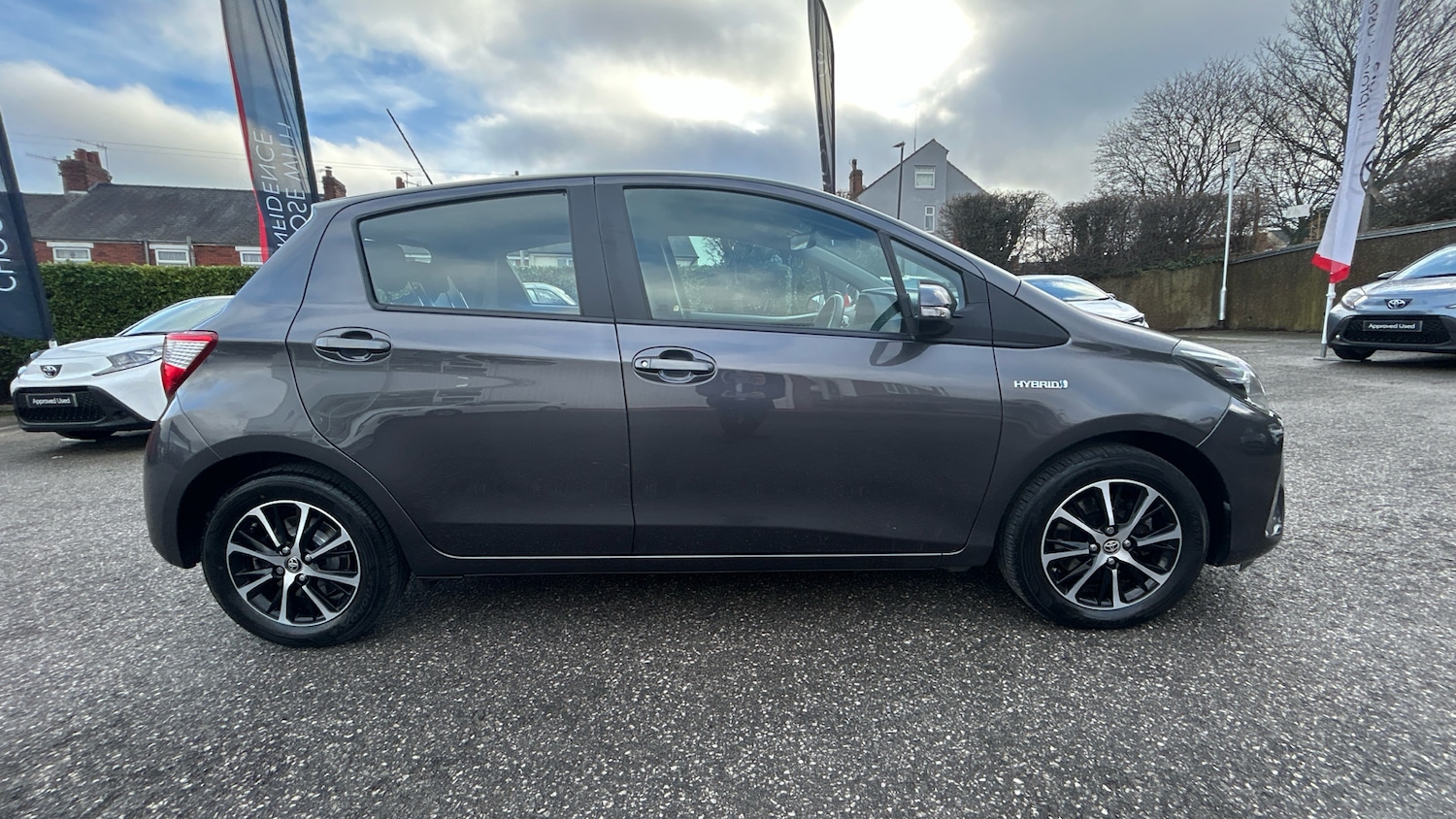 Used Toyota Yaris 2019 for sale - 77273488: Photo 16