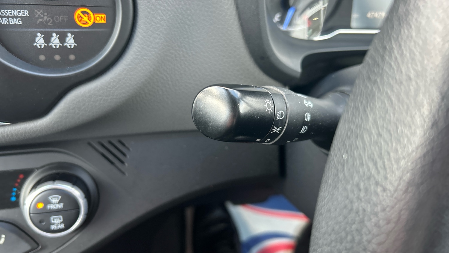 Used Toyota Yaris 2019 for sale - 77273488: Photo 23