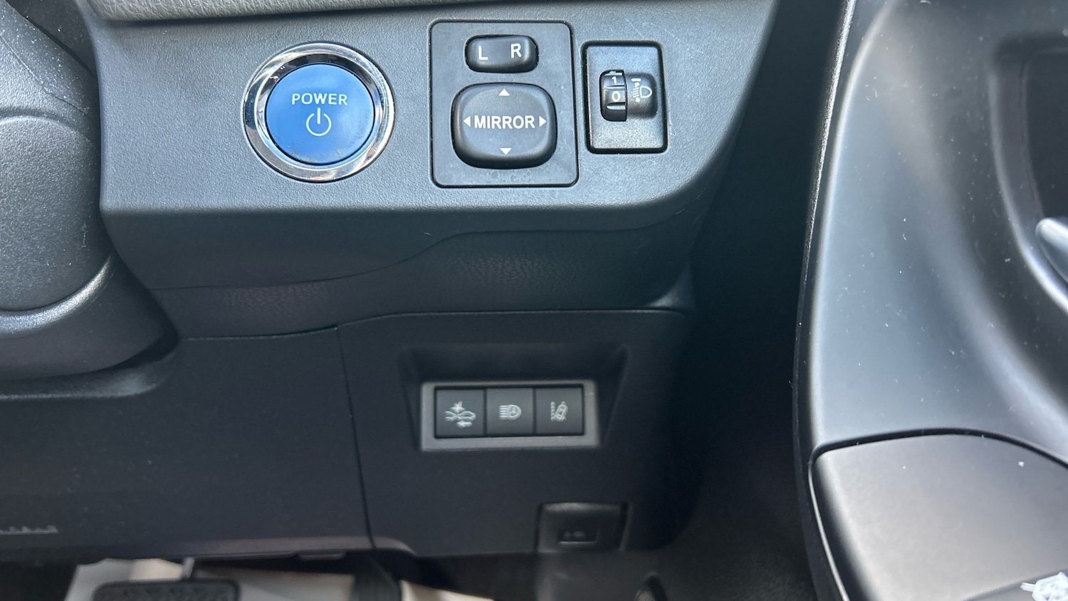 Used Toyota Yaris 2019 for sale - 77273488: Photo 25