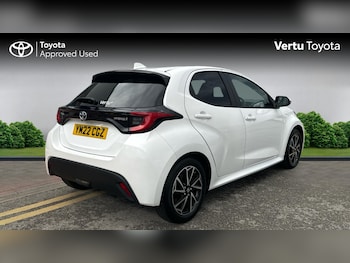 Used Toyota Yaris 2022 for sale - 76477131: Photo