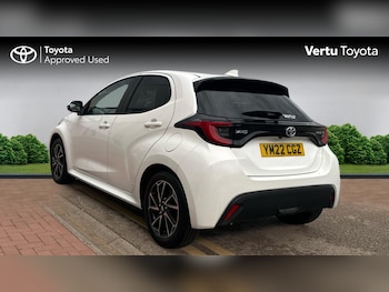 Used Toyota Yaris 2022 for sale - 76477131: Photo