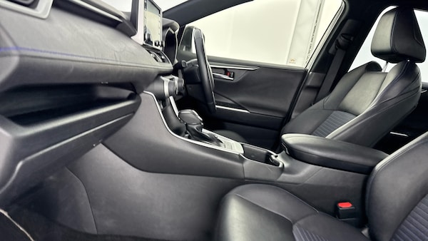 Used Toyota RAV4 2022 for sale - 76233053: Photo 10