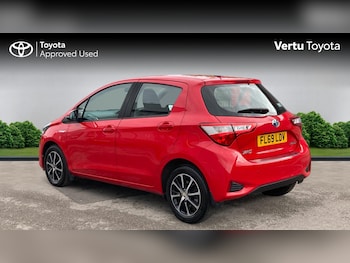 Used Toyota Yaris 2019 for sale - 78667570: Photo