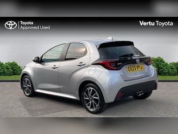 Used Toyota Yaris 2023 for sale - 79241179: Photo