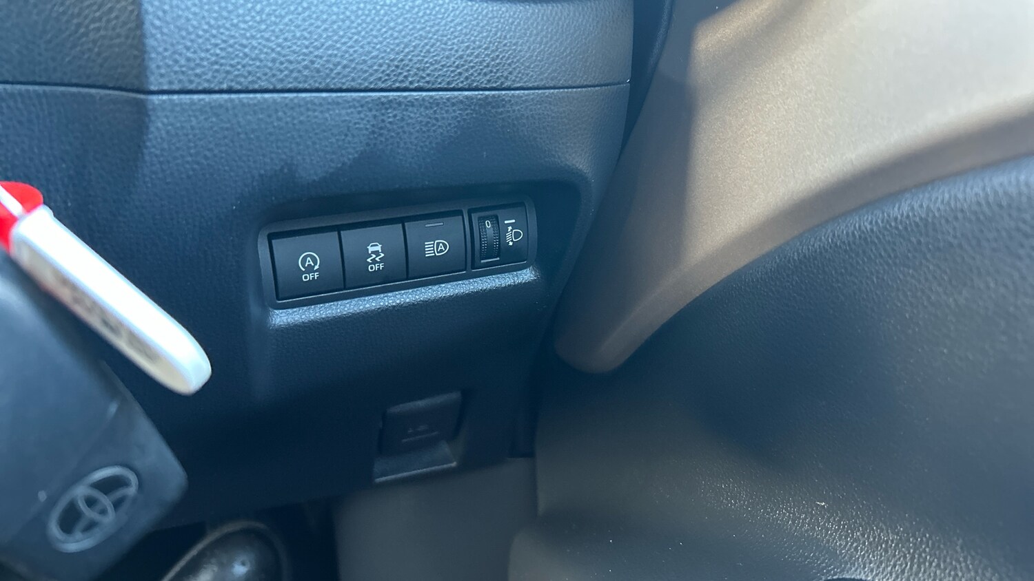 Used Toyota Aygo X 2022 for sale - 77380607: Photo 35