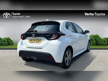 Used Toyota Yaris 2024 for sale - 78861814: Photo