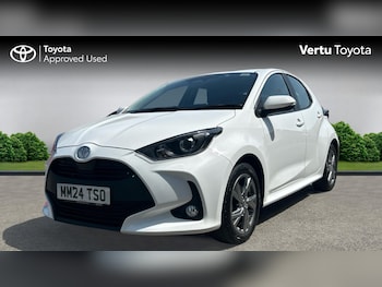 Used Toyota Yaris 2024 for sale - 78861814: Photo
