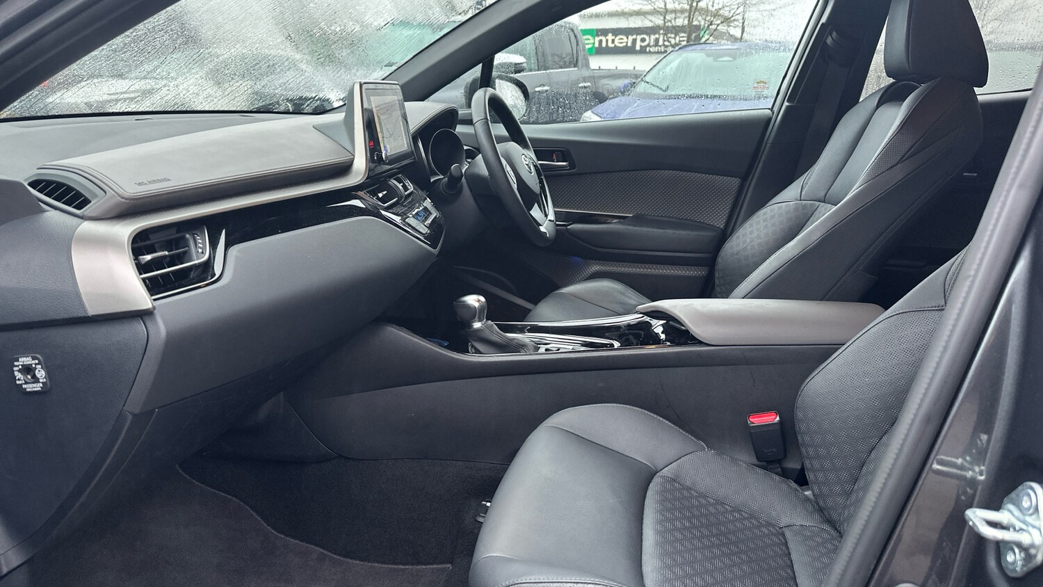 Used Toyota C-HR 2023 for sale - 77528537: Photo 10