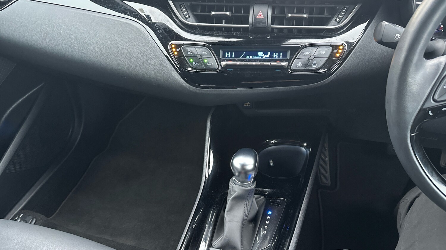 Used Toyota C-HR 2023 for sale - 77528537: Photo 29