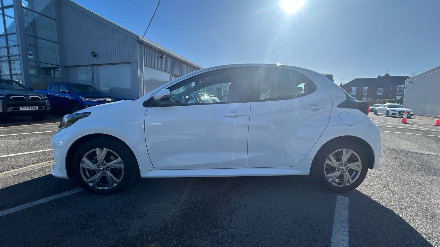 Used Toyota Yaris 2024 for sale - 77950326: Photo 17