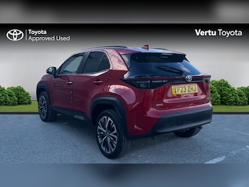 Used Toyota Yaris Cross 2023 for sale - 77999232: Photo