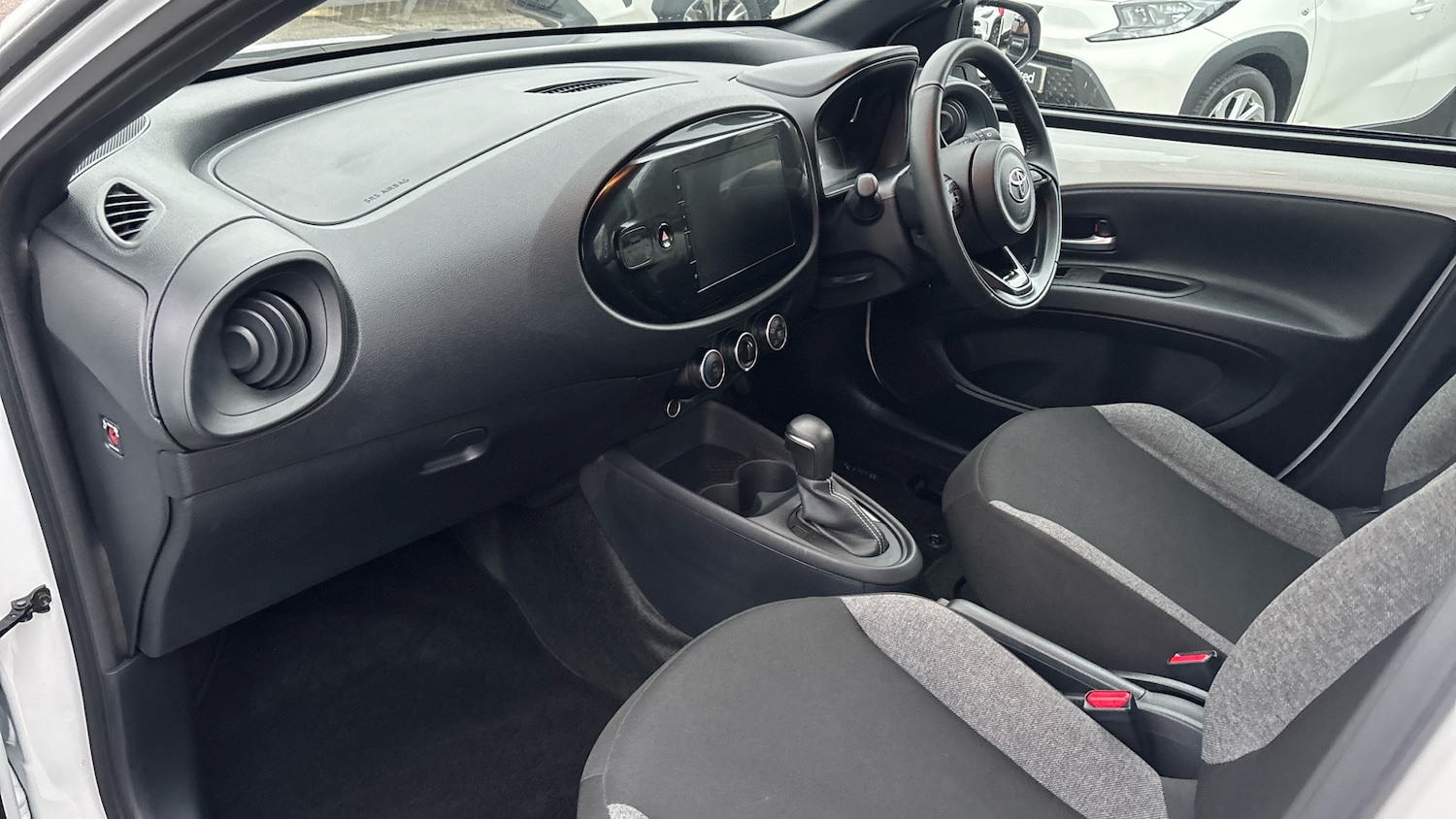 Used Toyota Aygo X 2024 for sale - 77404499: Photo 10