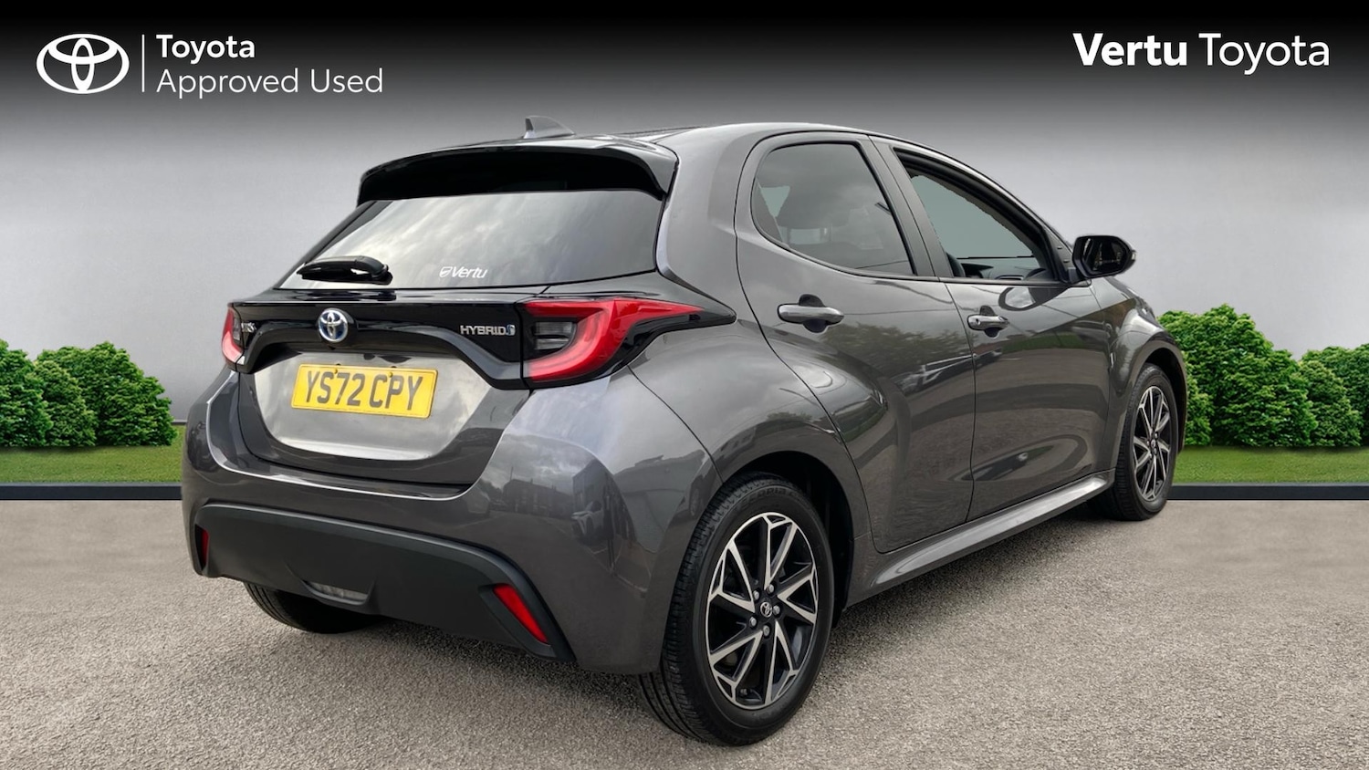 Used Toyota Yaris 2023 for sale - 76344527: Photo 2