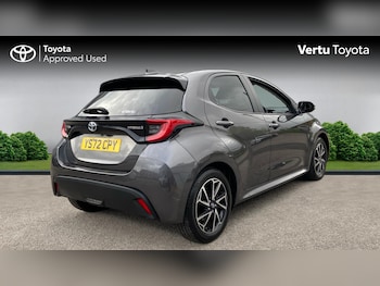 Used Toyota Yaris 2023 for sale - 76344527: Photo