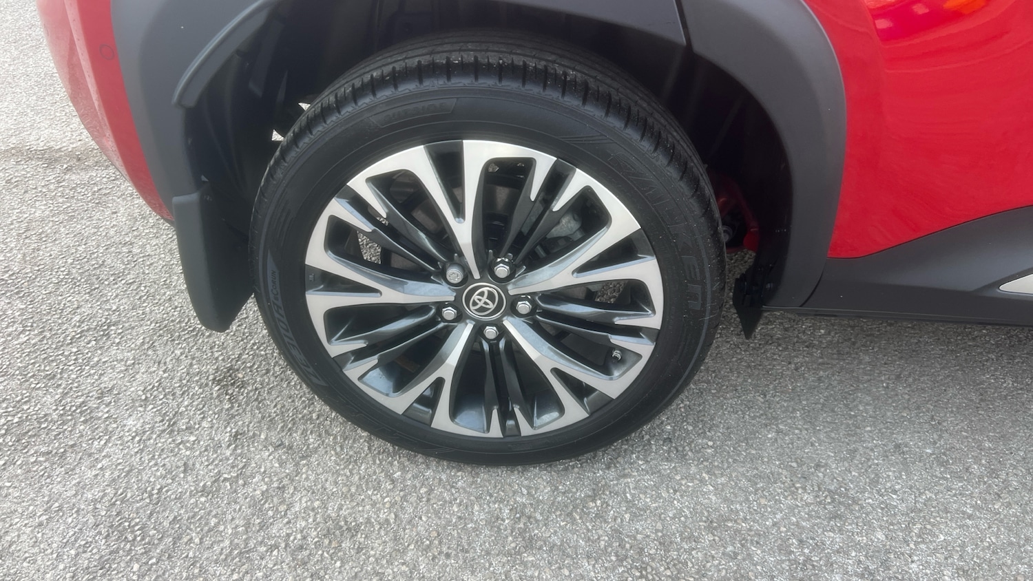 Used Toyota Yaris Cross 2025 for sale - 76428587: Photo 31