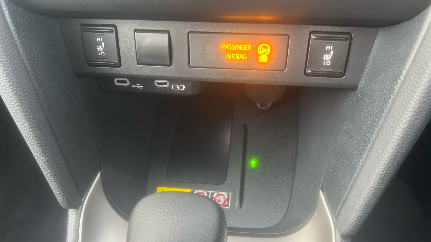 Used Toyota Yaris Cross 2025 for sale - 76428587: Photo 46