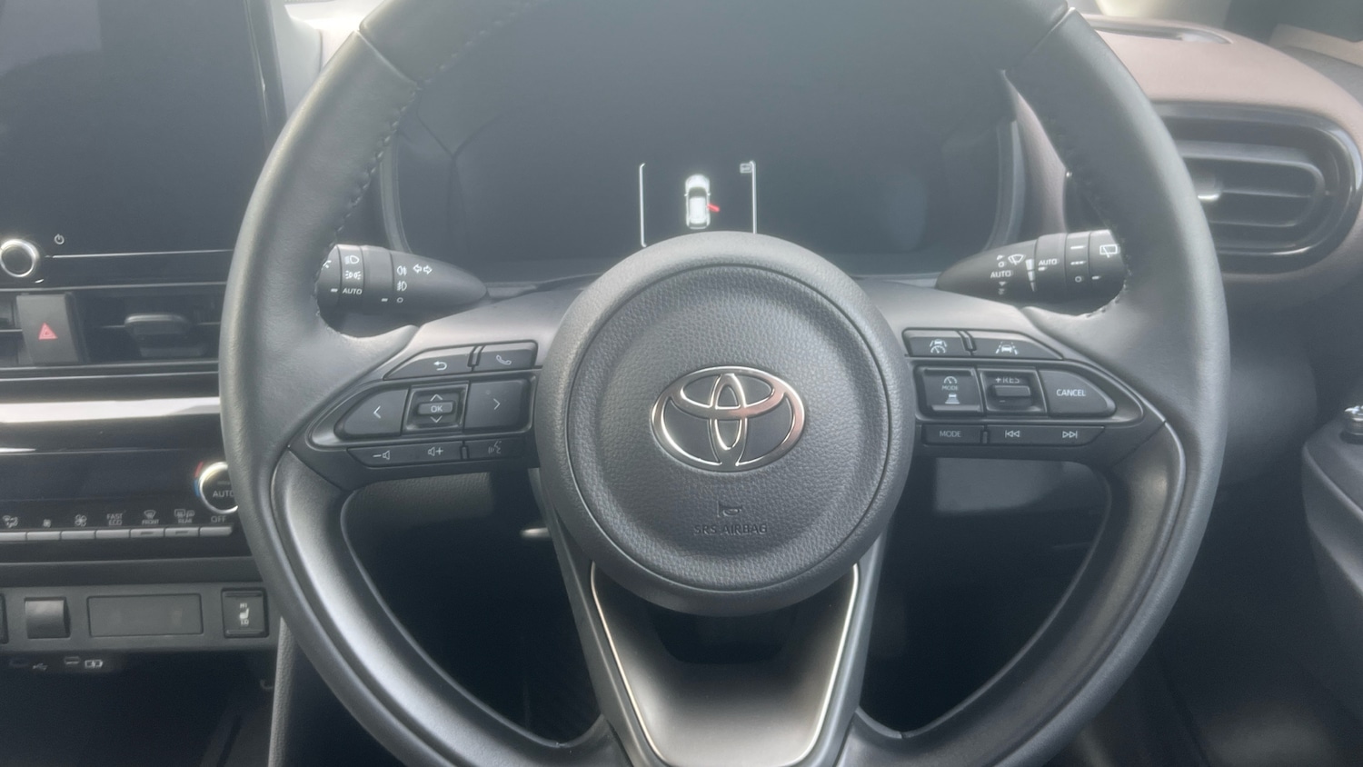 Used Toyota Yaris Cross 2025 for sale - 76428587: Photo 8