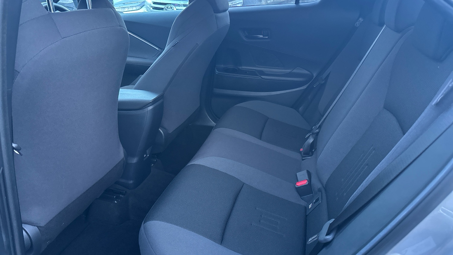 Used Toyota C-HR 2023 for sale - 77220700: Photo 13