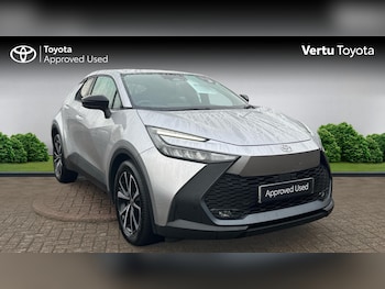 Used Toyota C-HR 2023 for sale - 77220700: Photo