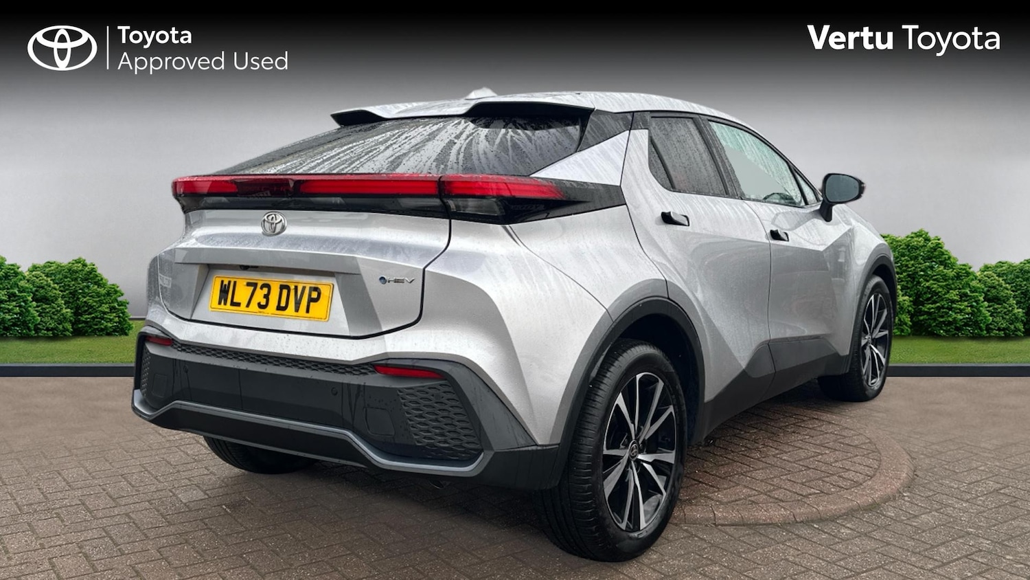 Used Toyota C-HR 2023 for sale - 77220700: Photo 2