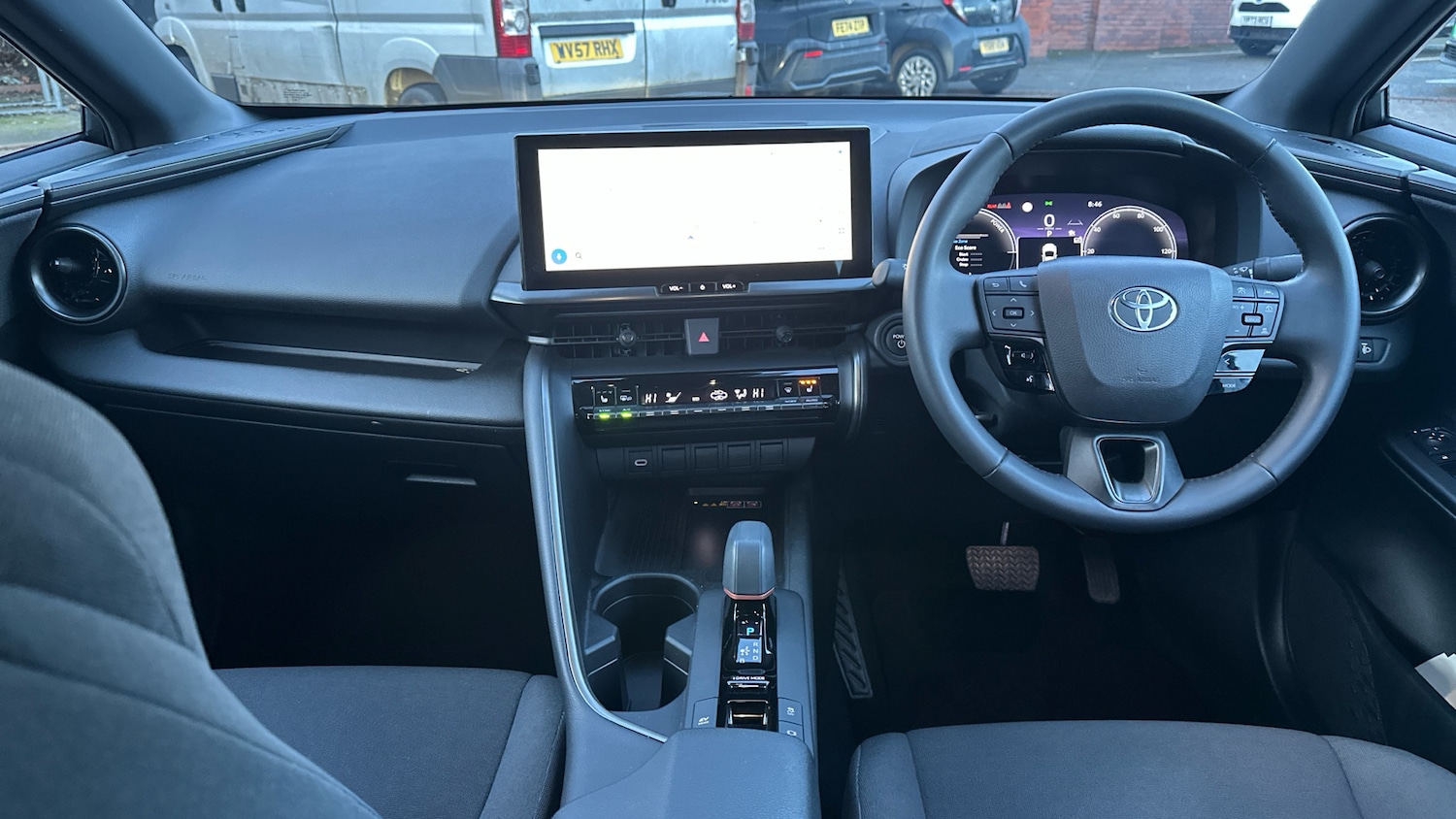 Used Toyota C-HR 2023 for sale - 77220700: Photo 5