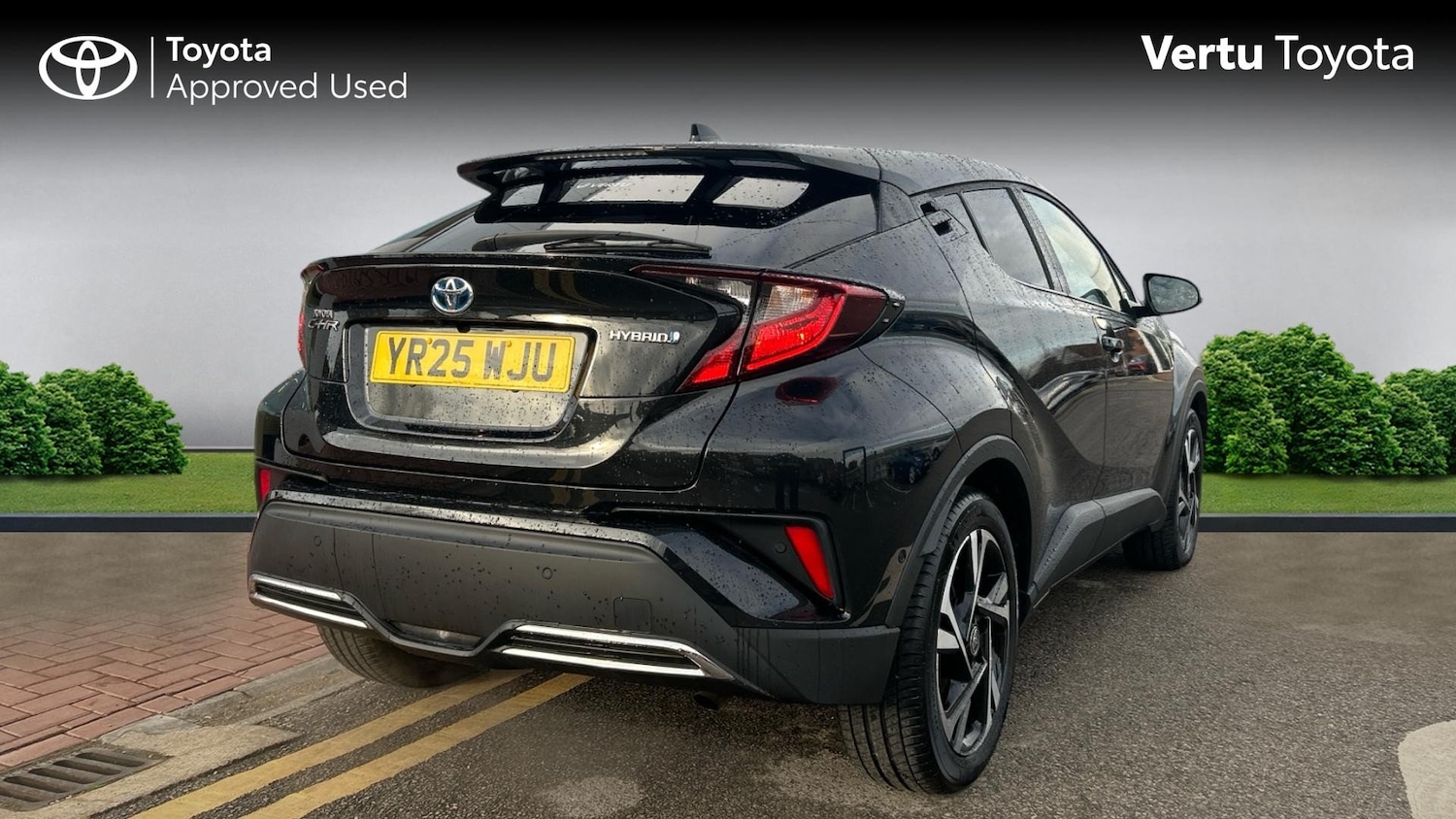 Used Toyota C-HR 2025 for sale - 76921187: Photo 2