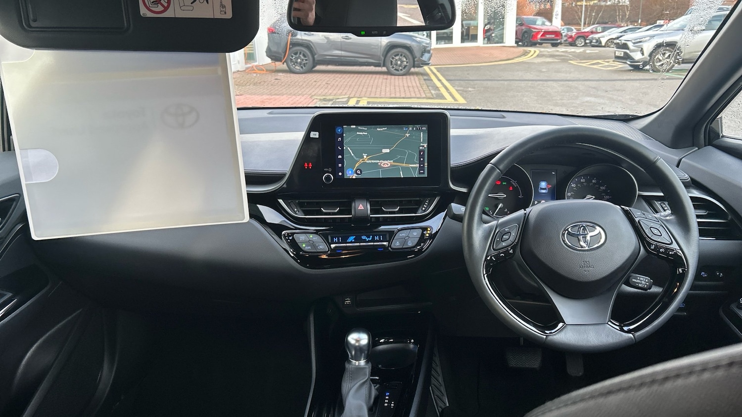 Used Toyota C-HR 2025 for sale - 76921187: Photo 5