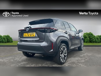 Used Toyota Yaris Cross 2022 for sale - 79307698: Photo