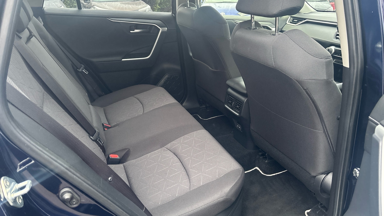 Used Toyota RAV4 2023 for sale - 77619732: Photo 12