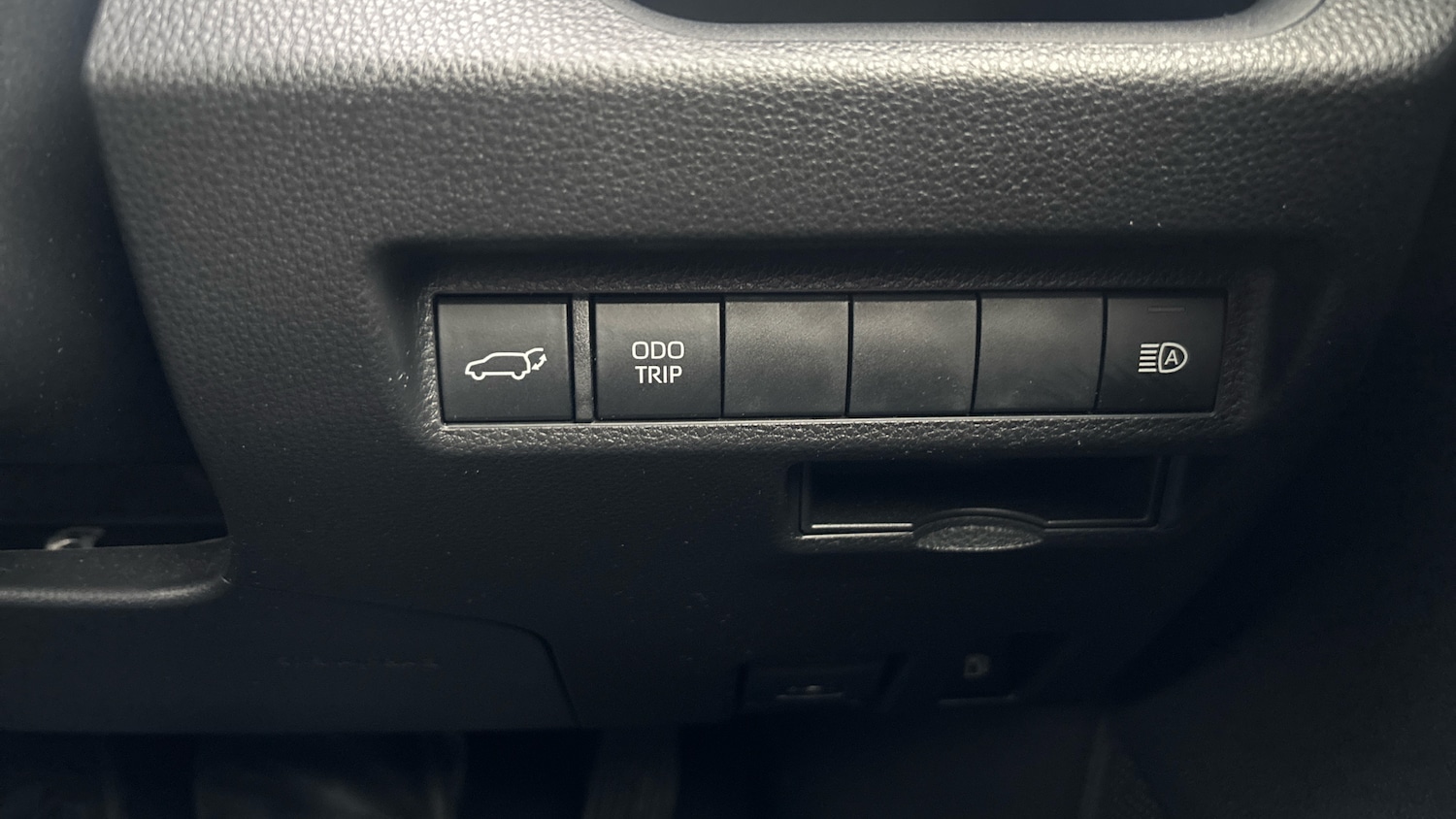 Used Toyota RAV4 2023 for sale - 77619732: Photo 26