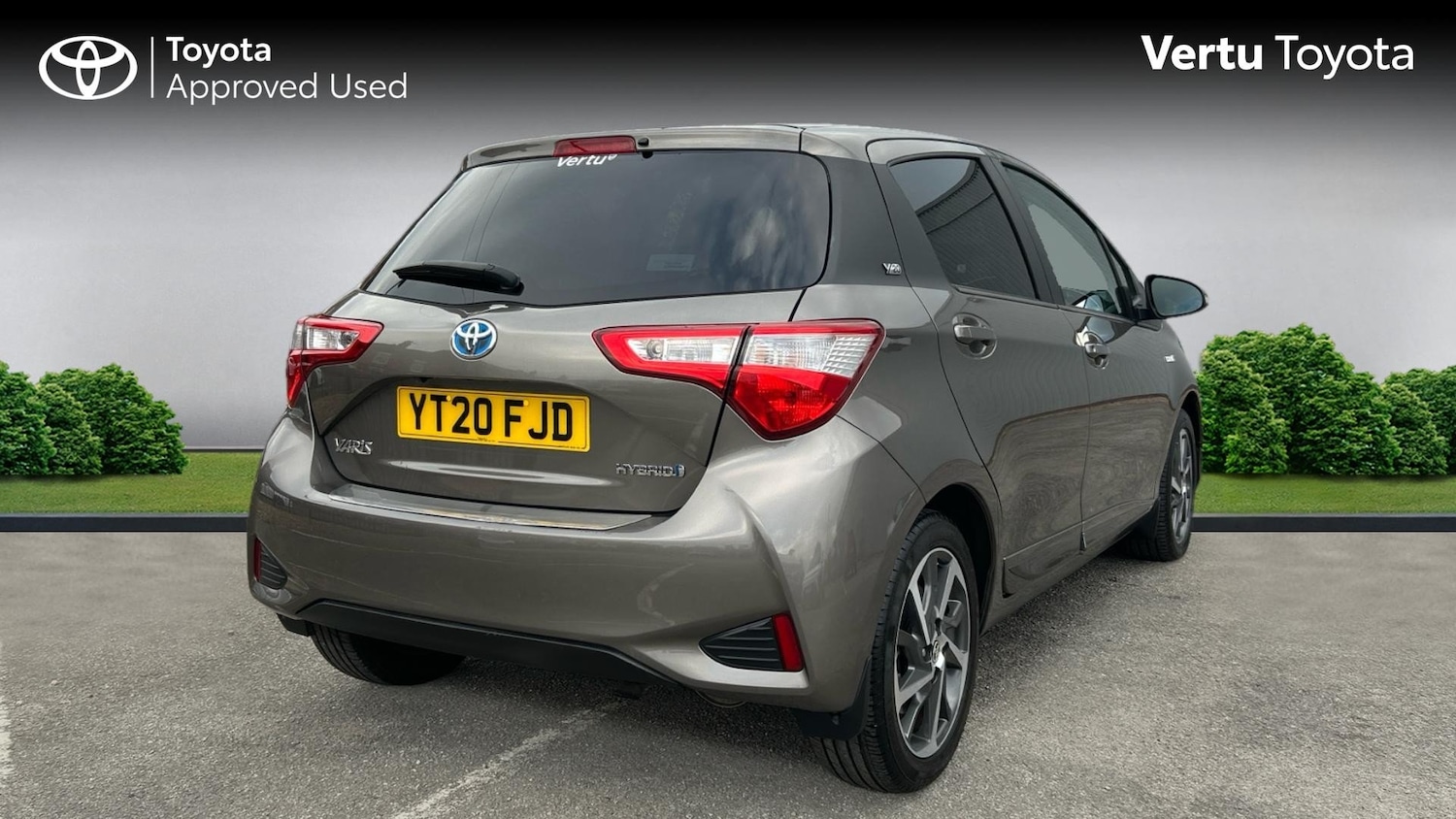 Used Toyota Yaris 2020 for sale - 76405128: Photo 2