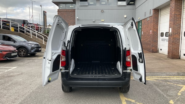 Used Toyota ProAce 2022 for sale - 76255238: Photo 14