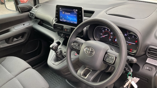 Used Toyota ProAce 2022 for sale - 76255238: Photo 6