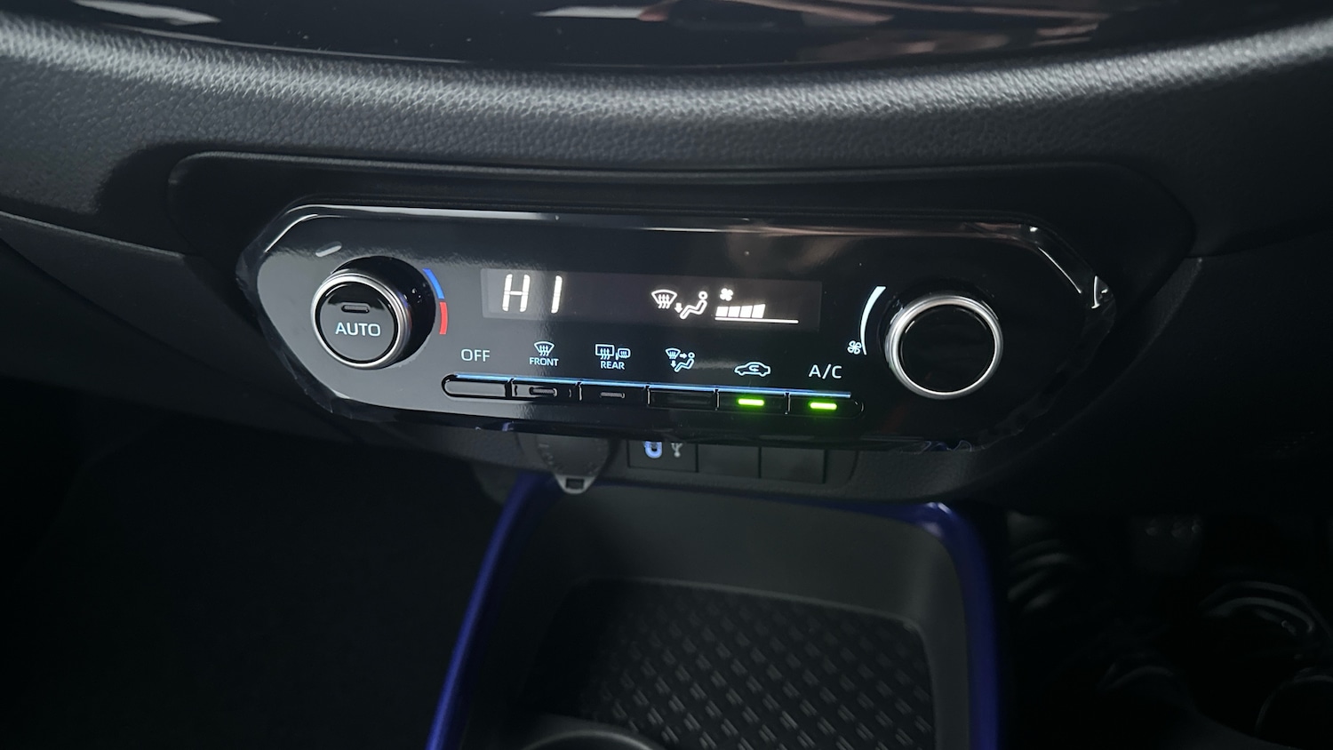 Used Toyota Aygo X 2025 for sale - 76599855: Photo 28