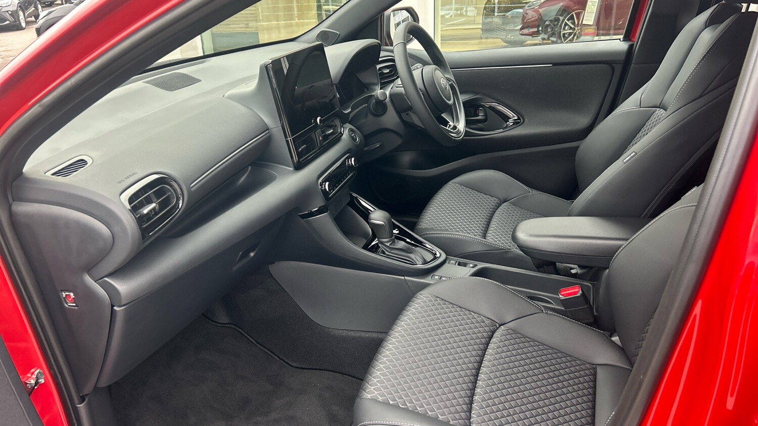 Used Toyota Yaris 2025 for sale - 77353460: Photo 10