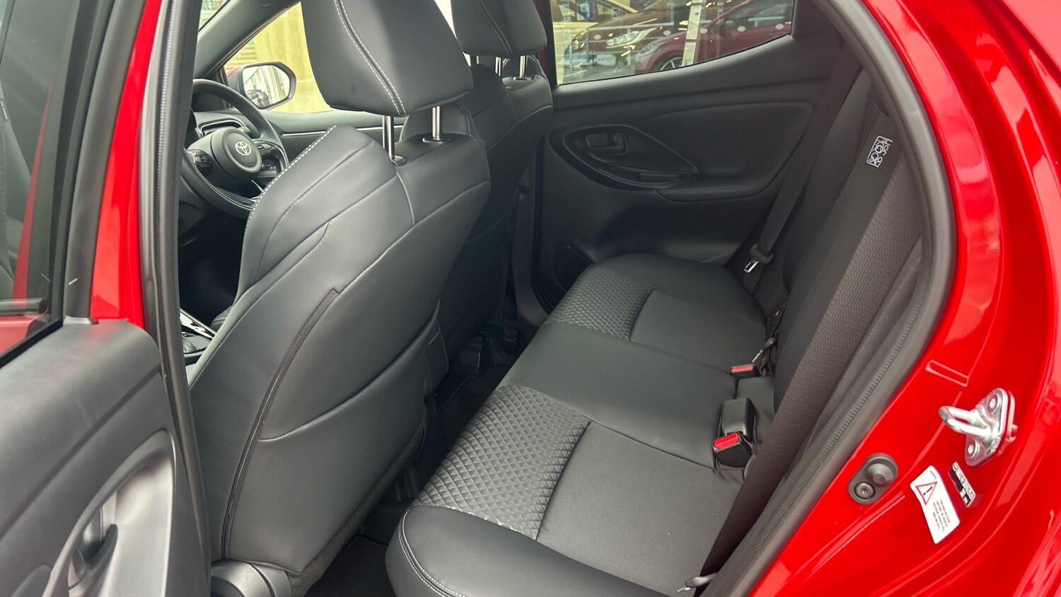 Used Toyota Yaris 2025 for sale - 77353460: Photo 13