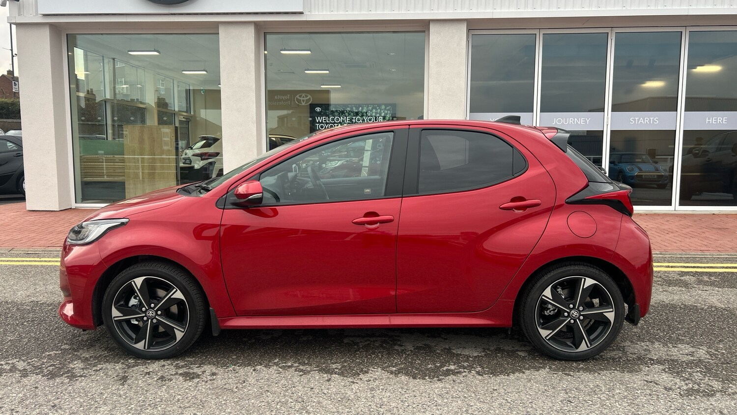 Used Toyota Yaris 2025 for sale - 77353460: Photo 17