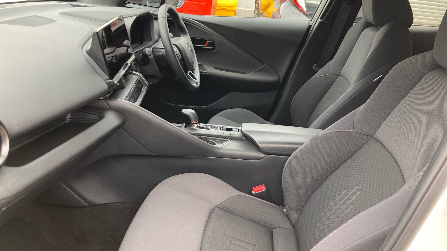 Used Toyota C-HR 2024 for sale - 78039139: Photo 10