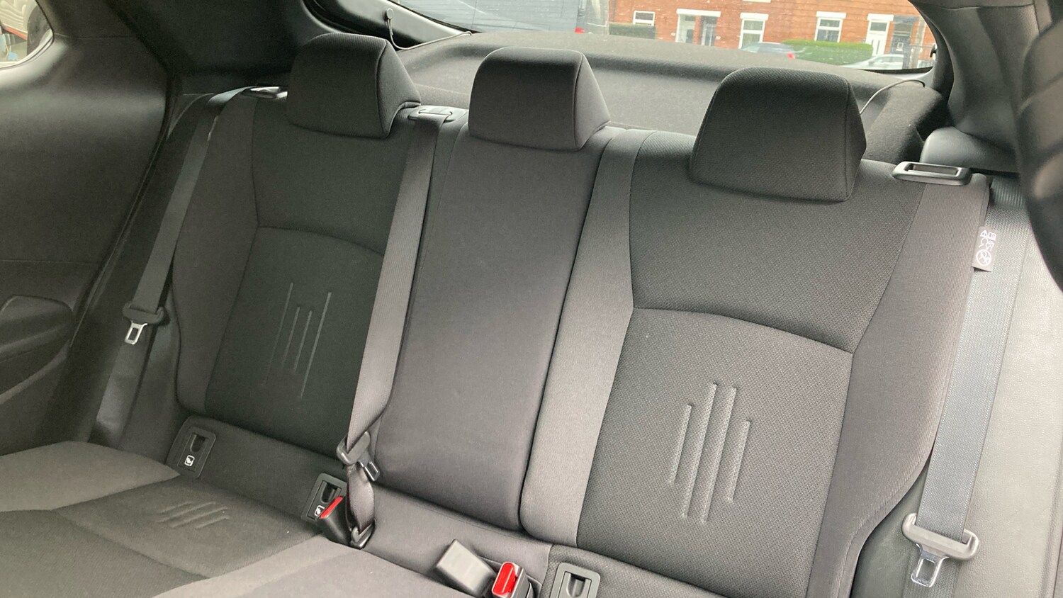 Used Toyota C-HR 2024 for sale - 78039139: Photo 24